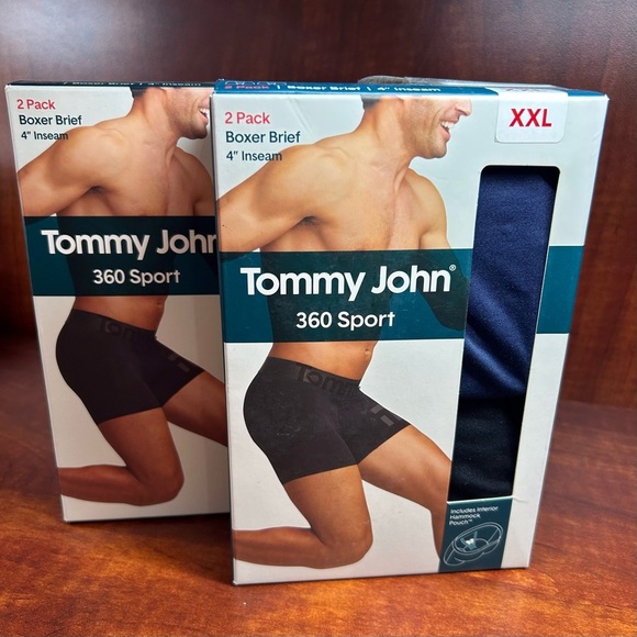Tommy John Men's 360 Sport Boxer Briefs - Black and Navy NIB - Picture 1 of 3
